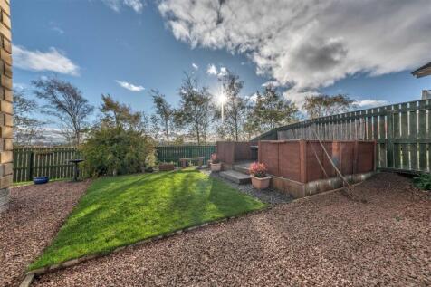 20 Ballumbie Gardens Dundee-29.JPG