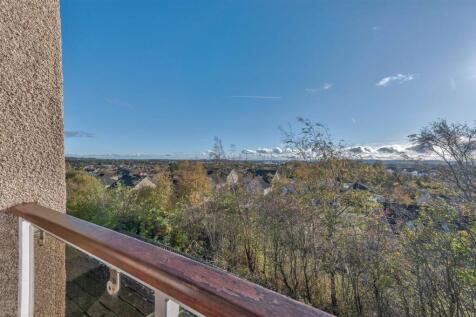 20 Ballumbie Gardens Dundee-15.JPG