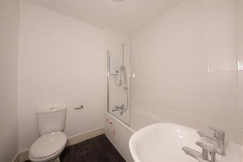 2-2 9 Ellen Street Dundee-4.JPG