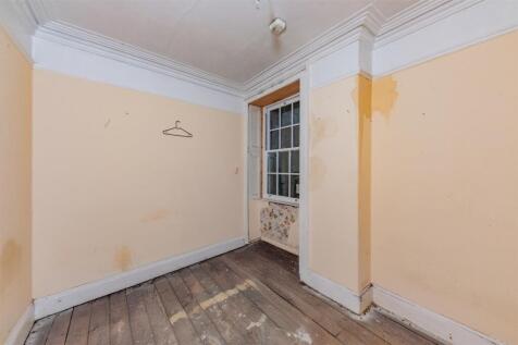 202A High Street Montrose-3.JPG