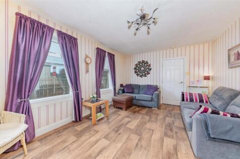 34 Balerno Street Dundee-15.JPG