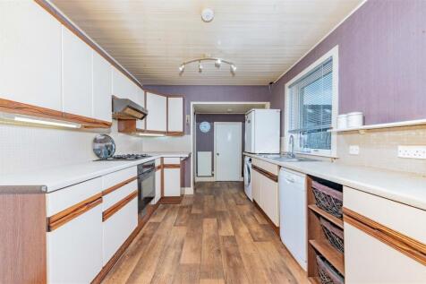 34 Balerno Street Dundee-10.JPG