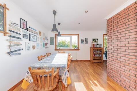 20 The Logan Liff-11.JPG