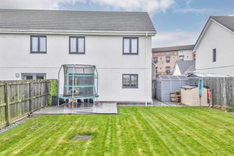 19 Greenfield Crescent Dundee-17.JPG