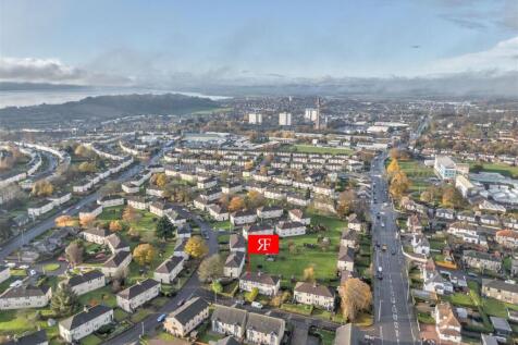 4 Wetherby Place Dundee-4.JPG