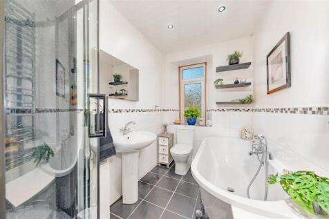 441 Strathmartine Road Dundee-16.JPG