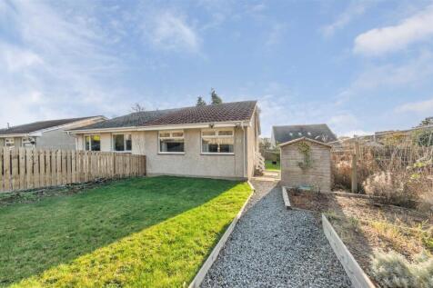 31 Millhall Crescent Dundee-16.JPG