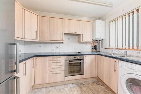 6 Greenbourne Gardens Monifieth (9).JPG