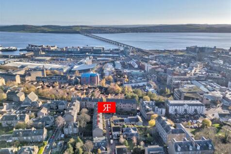 11D Bonnybank Road Dundee-3.JPG