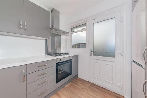 5 Malcolm Crescent Monifieth-14.JPG