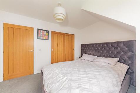 12 Mona Crescent BF-4.JPG