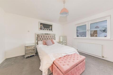 12 Mona Crescent BF-23.JPG