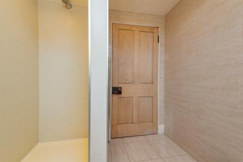 7 Rosebank Lane Forfar-16.jpg