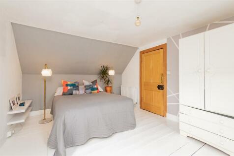 7 Rosebank Lane Forfar-13.jpg