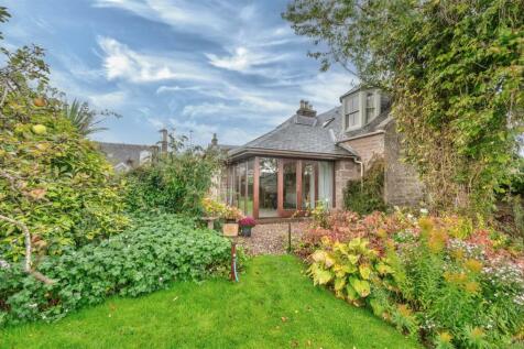 7 Rosebank Lane Forfar-24.jpg