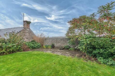 7 Rosebank Lane Forfar-25.jpg