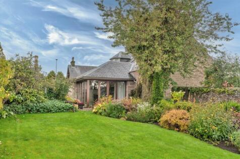 7 Rosebank Lane Forfar-26.jpg