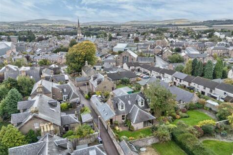 7 Rosebank Lane Forfar-31.jpg