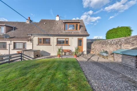 4 Kinloch Place Meigle-12.JPG