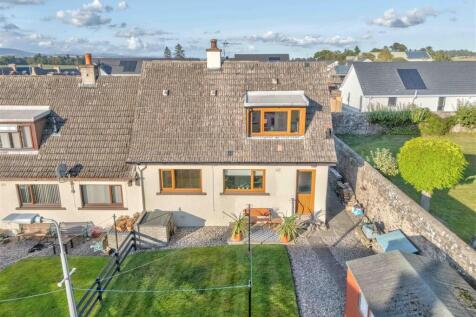 4 Kinloch Place Meigle-17.JPG