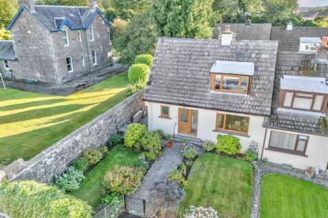 4 Kinloch Place Meigle-19.JPG