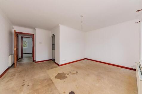 39 Hazelton Way BF-6.JPG