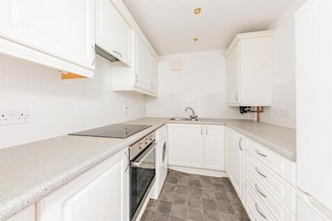 39 Hazelton Way BF-5.JPG