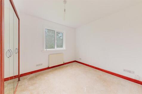 39 Hazelton Way BF-10.JPG