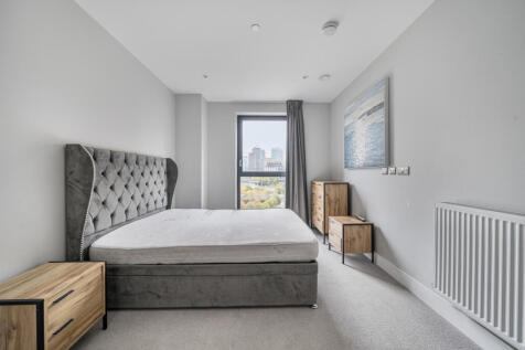 1364940-7-68ed2d4...