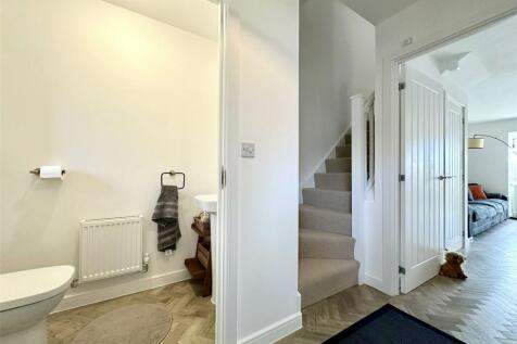 Entrance Hall/Wc