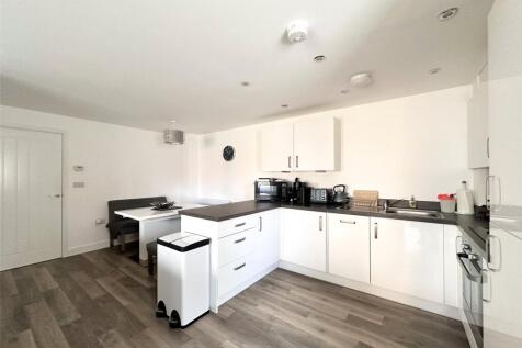 Kitchen Dining Area