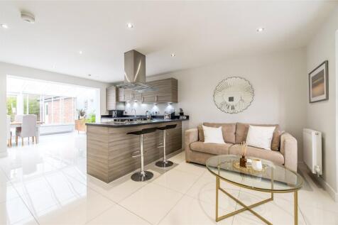 Kitchen/Family