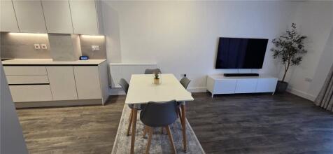 Kitchen/Lounge
