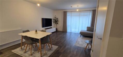 Dining/Lounge