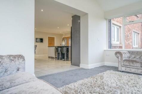 Kitchen Diner From Garden Room
