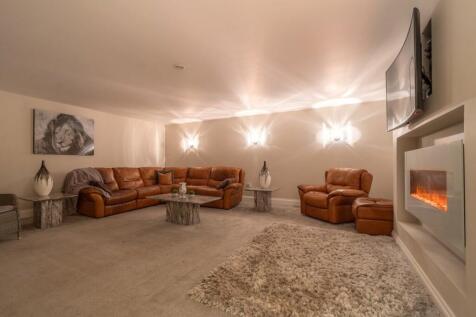 Family Room 1