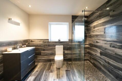 Master En-suite
