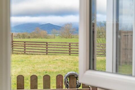 Views Of Dufton And Pennines