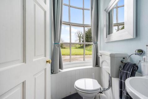 Ground Floor WC