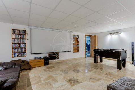 Property Image 39