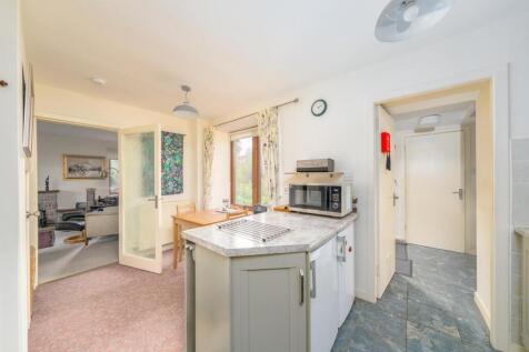 West Cottage Marlfield-11.jpg