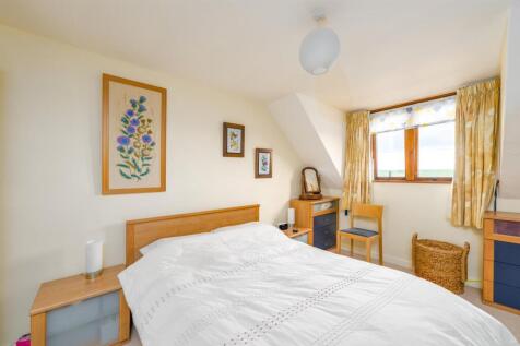 West Cottage Marlfield-18.jpg
