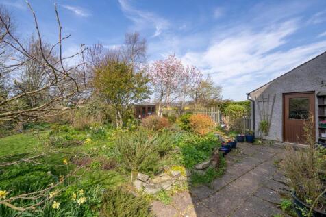 West Cottage Marlfield-30.jpg