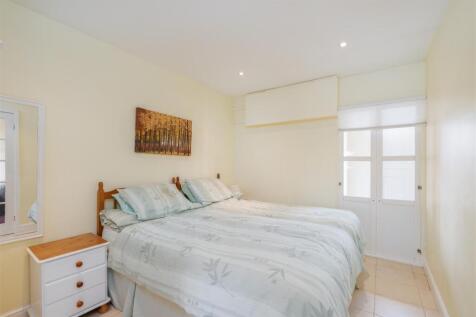 1_Swinton_Bridge_End_Farm_Cottage-15.jpg