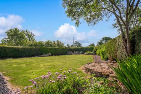 1_Swinton_Bridge_End_Farm_Cottage-33.jpg