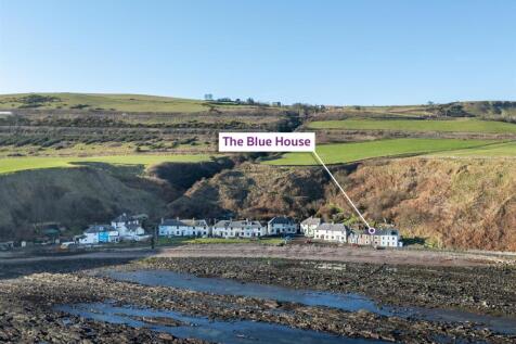 The Blue House Cowdrait-01.jpg