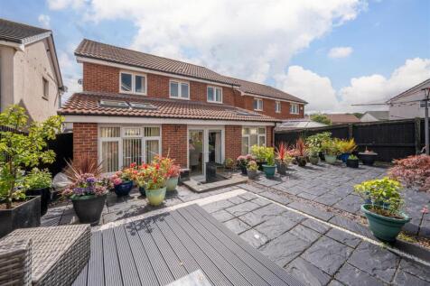 89_hallydown_crescent-20.jpg