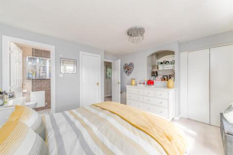 89_hallydown_crescent-14.jpg