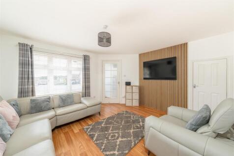 41_hallydown_crescent-04.jpg