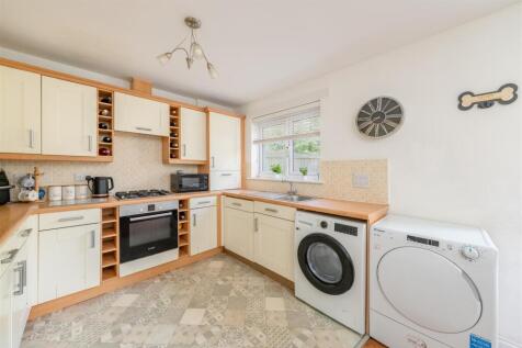 41_hallydown_crescent-05.jpg